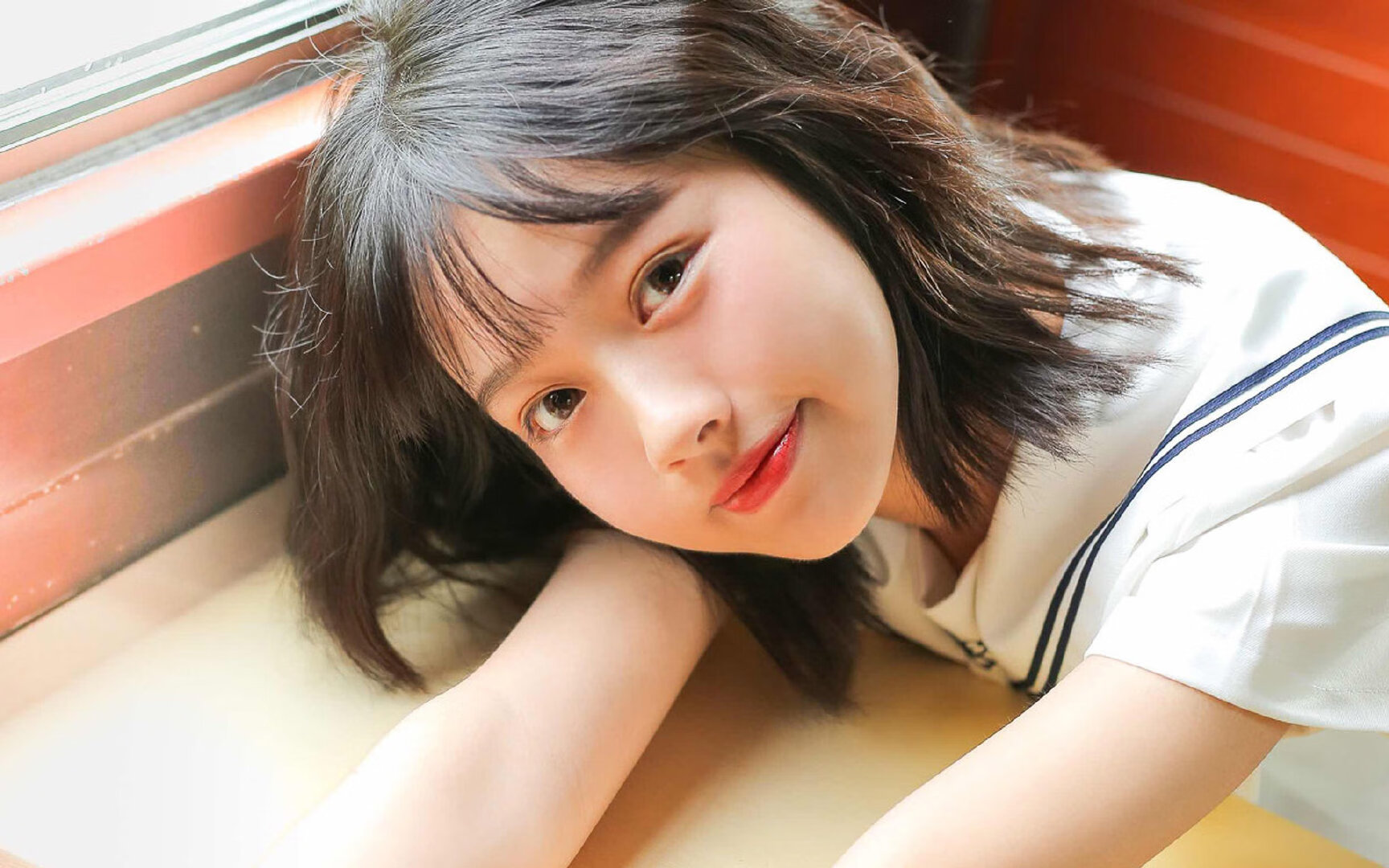 爱游戏在线娱乐官网-斗志昂扬双方鏖战，现场观众沸腾欢呼，斗志昂扬啥意思