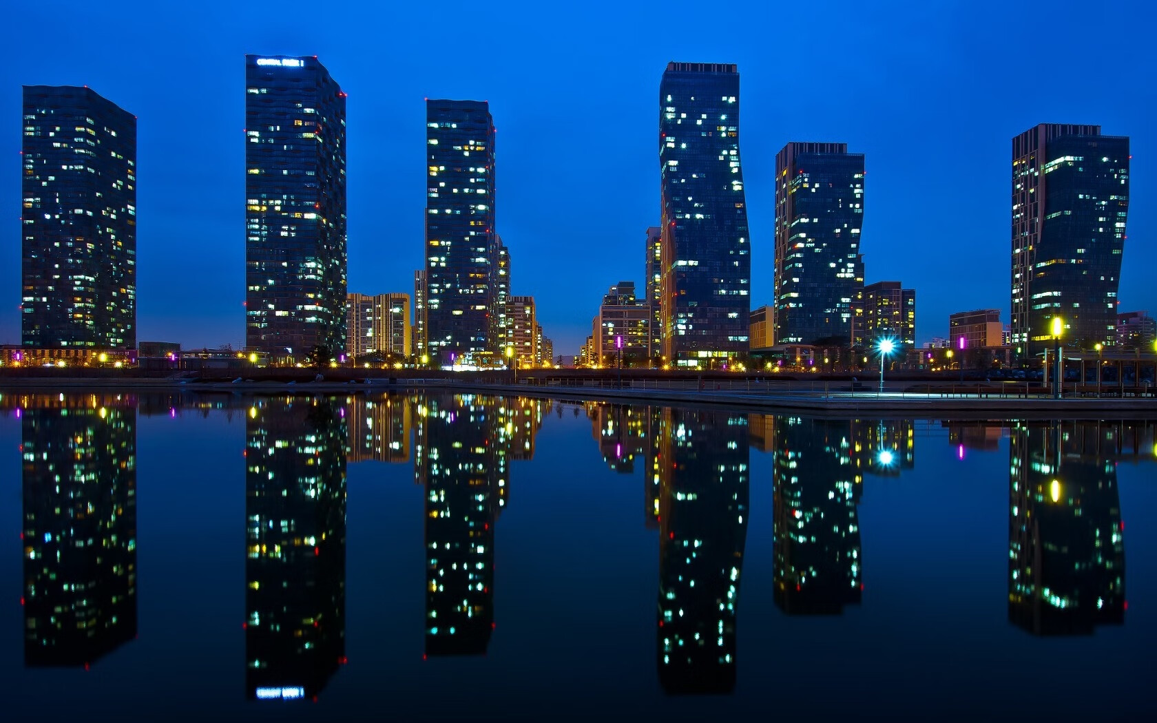 爱游戏下载-森林狼主场宣传主题聚焦团队共赢理念，森林狼拓展训练基地