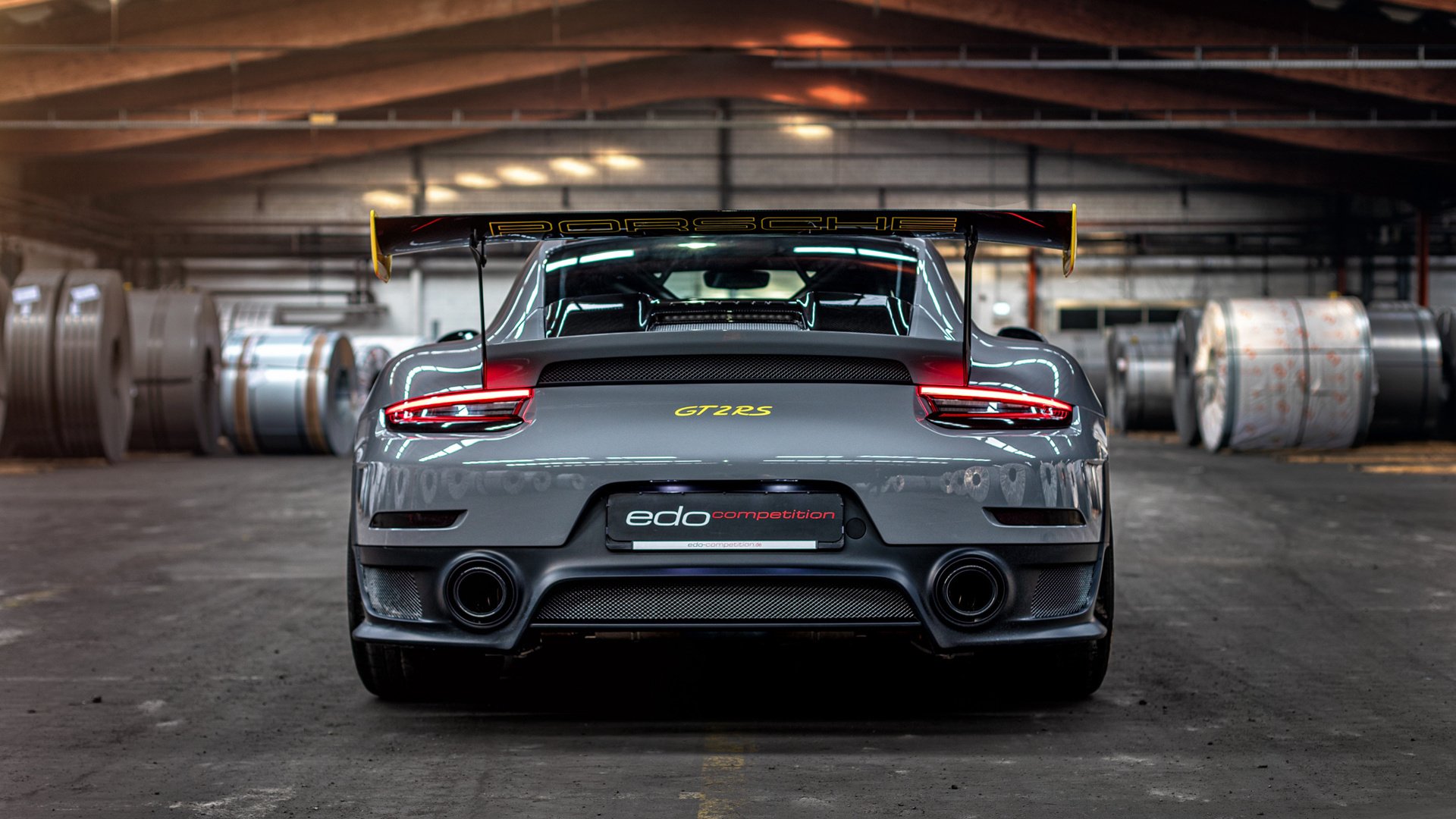 AYX官网-球员跨国婚礼成为话题，文化交流延伸至生活层面