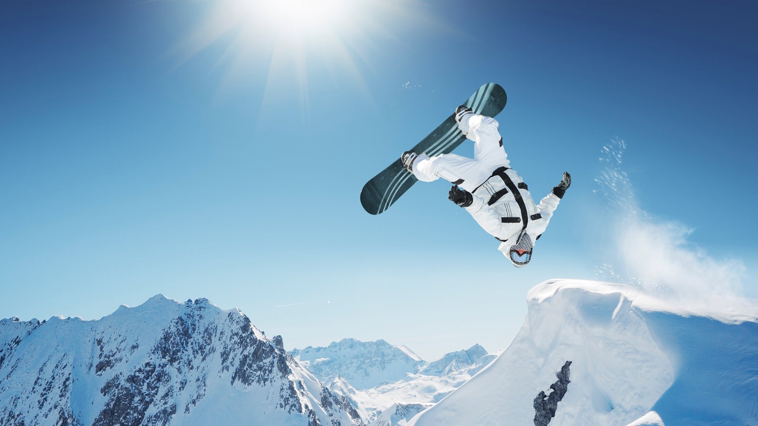 城市体育公园中“篮球+运动+文化”融合空间广受欢迎，体育公园规模